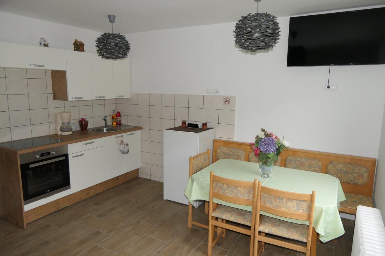 בלד Apartments And Rooms Brunko מראה חיצוני תמונה